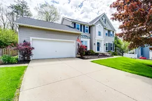 326 St Lawrence Cir, Northfield, OH 44067 - Photo 1