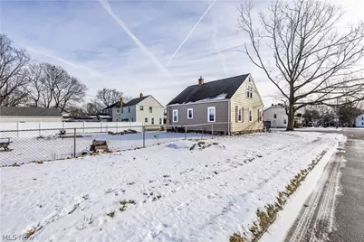 33 Pierce Avenue, Cuyahoga Falls, OH 44221 - Photo 22