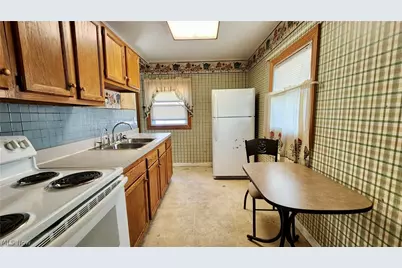 863 North, Painesville, OH 44077 - Photo 8