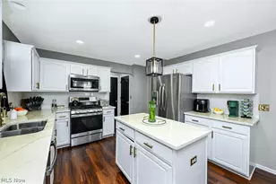 9108 Beechmont Ct, Twinsburg, OH 44087 - Photo 12