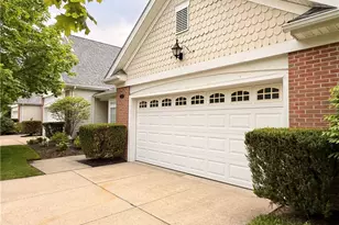 370 Rosebury Ct, Mayfield Heights, OH 44124 - Photo 40