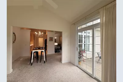 370 Rosebury Court, Mayfield Heights, OH 44124 - Photo 26