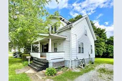 83 Smithsonian Street, Girard, OH 44420 - Photo 2