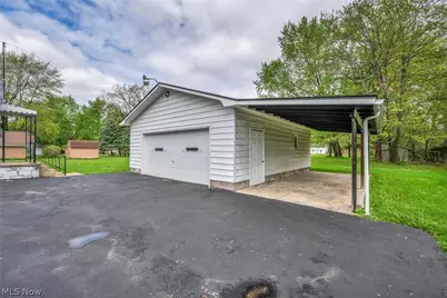 2131 Overland Avenue NE, Warren, OH 44483 - Photo 28