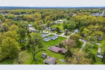 2131 Overland Avenue NE, Warren, OH 44483 - Photo 34