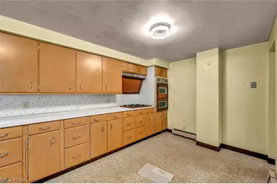 2131 Overland Avenue NE, Warren, OH 44483 - Photo 14