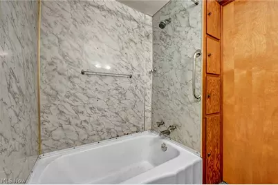 2131 Overland Avenue NE, Warren, OH 44483 - Photo 20