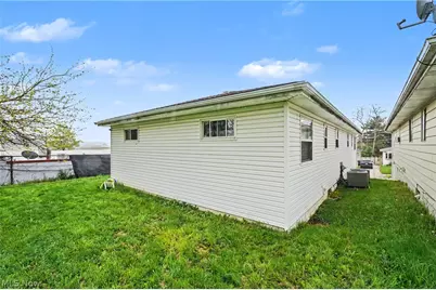 639 Fulmer Avenue, Akron, OH 44312 - Photo 34