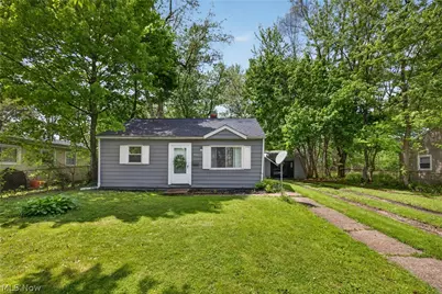 1276 Frederick Boulevard, Akron, OH 44320 - Photo 2
