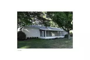 1120 W Milton St, Alliance, OH 44601 - Photo 8