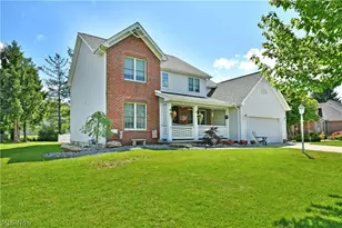 607 Chestnut Ln, Boardman, OH 44512 - Photo 2