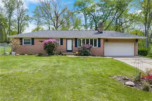 1356 Glennview St NE, Canton, OH 44721 - Photo 1