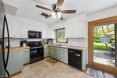 1356 Glennview Street NE, Canton, OH 44721 - Photo 10