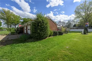 1920 Dover Ave, Dover, OH 44622 - Photo 2