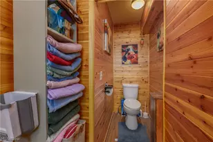 1920 Dover Ave, Dover, OH 44622 - Photo 20