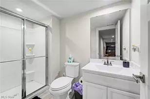 3268 Stoneleigh Rd NE, Canton, OH 44721 - Photo 26