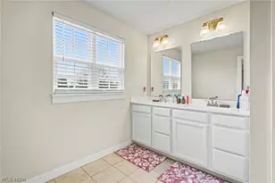 3268 Stoneleigh Rd NE, Canton, OH 44721 - Photo 16