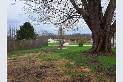 1413 Beckett Avenue, Cambridge, OH 43725 - Photo 8