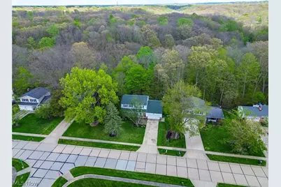 2295 Woodpark Road, Akron, OH 44333 - Photo 38