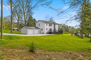 6097 Reno Dr, Louisville, OH 44641 - Photo 46