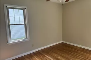 204 E Baird Ave, Barberton, OH 44203 - Photo 12