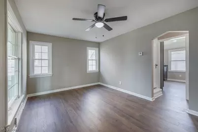 12329 Darlington Avenue, Garfield Heights, OH 44125 - Photo 6