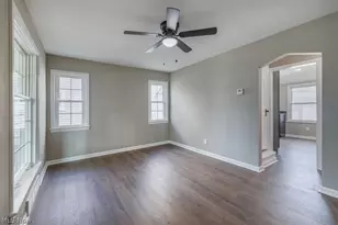 12329 Darlington Ave, Garfield Heights, OH 44125 - Photo 6