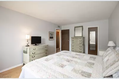 1105 Canyon View Road #204, Sagamore Hills, OH 44067 - Photo 14