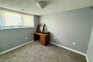 1128 Oakwood Dr, Vermilion, OH 44089 - Photo 18