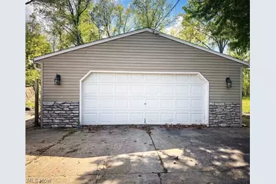 1128 Oakwood Drive, Vermilion, OH 44089 - Photo 24