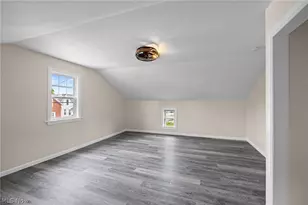 3229 W 52nd St, Loveland, OH 44102 - Photo 20