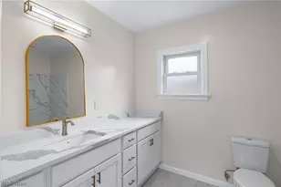 3229 W 52nd St, Loveland, OH 44102 - Photo 14