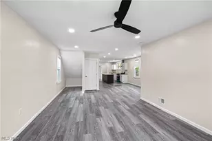 3229 W 52nd St, Loveland, OH 44102 - Photo 12