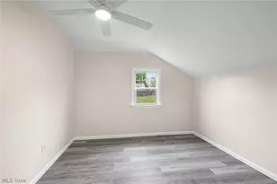 3229 W 52nd St, Loveland, OH 44102 - Photo 16