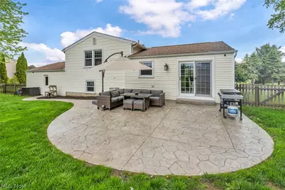 1044 Tumbleweed Street NE, Uniontown, OH 44685 - Photo 26