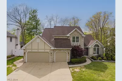 18964 Bears Paw Lane, Strongsville, OH 44136 - Photo 2