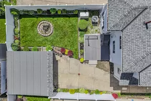 17709 Crestland Rd, Loveland, OH 44119 - Photo 6