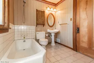 17709 Crestland Rd, Loveland, OH 44119 - Photo 26