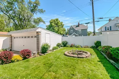 17709 Crestland Road, Loveland, OH 44119 - Photo 10