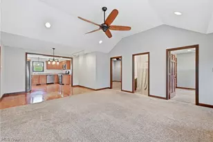 1532 S Stateline Rd, Sharon, OH 44438 - Photo 16