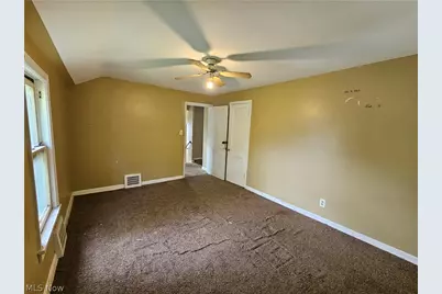 931 Yellowstone Road, Loveland, OH 44121 - Photo 12