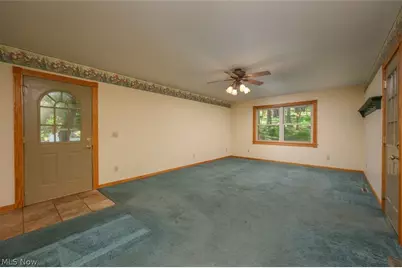 905 Pineview Avenue SE, North Canton, OH 44720 - Photo 12