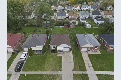 2430 Fortune Avenue, Parma, OH 44134 - Photo 4