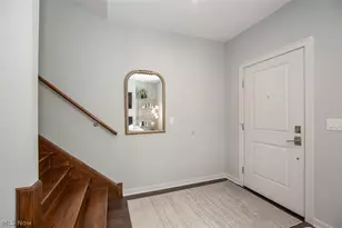 29 Atterbury Blvd, Hudson, OH 44236 - Photo 2