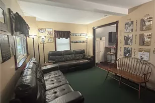 716 Foster Ave, Elyria, OH 44035 - Photo 4