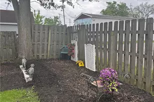 716 Foster Ave, Elyria, OH 44035 - Photo 8