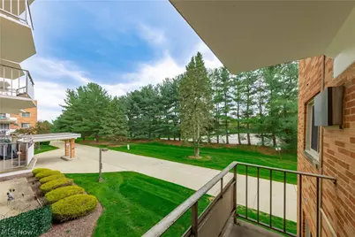 521 Tollis Parkway #288, Grandview Heights, OH 44147 - Photo 18