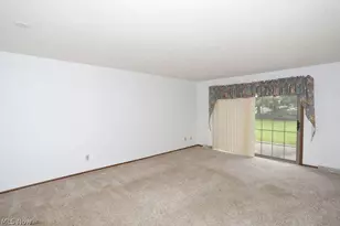810 Southwestern Run, Poland, OH 44514 - Photo 6