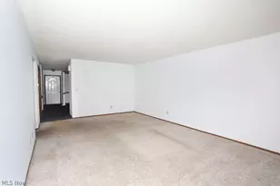 810 Southwestern Run, Poland, OH 44514 - Photo 8