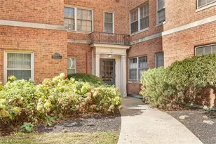 15825 Van Aken Blvd, Huber Heights, OH 44120 - Photo 2